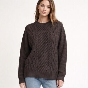 Aritzia Sunday Best Cable Knit Merino Wool Blend Sweater Size Small Cozy